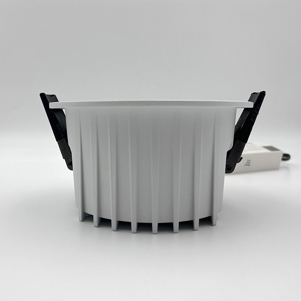 Skarlat RDL73027-5 18W WH+CHR 3000K